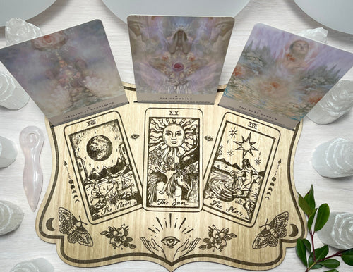 Vintage cut Oracle Tarot Card Display Board for Readings, Intentions & Affirmations - Boho Psychic Divination